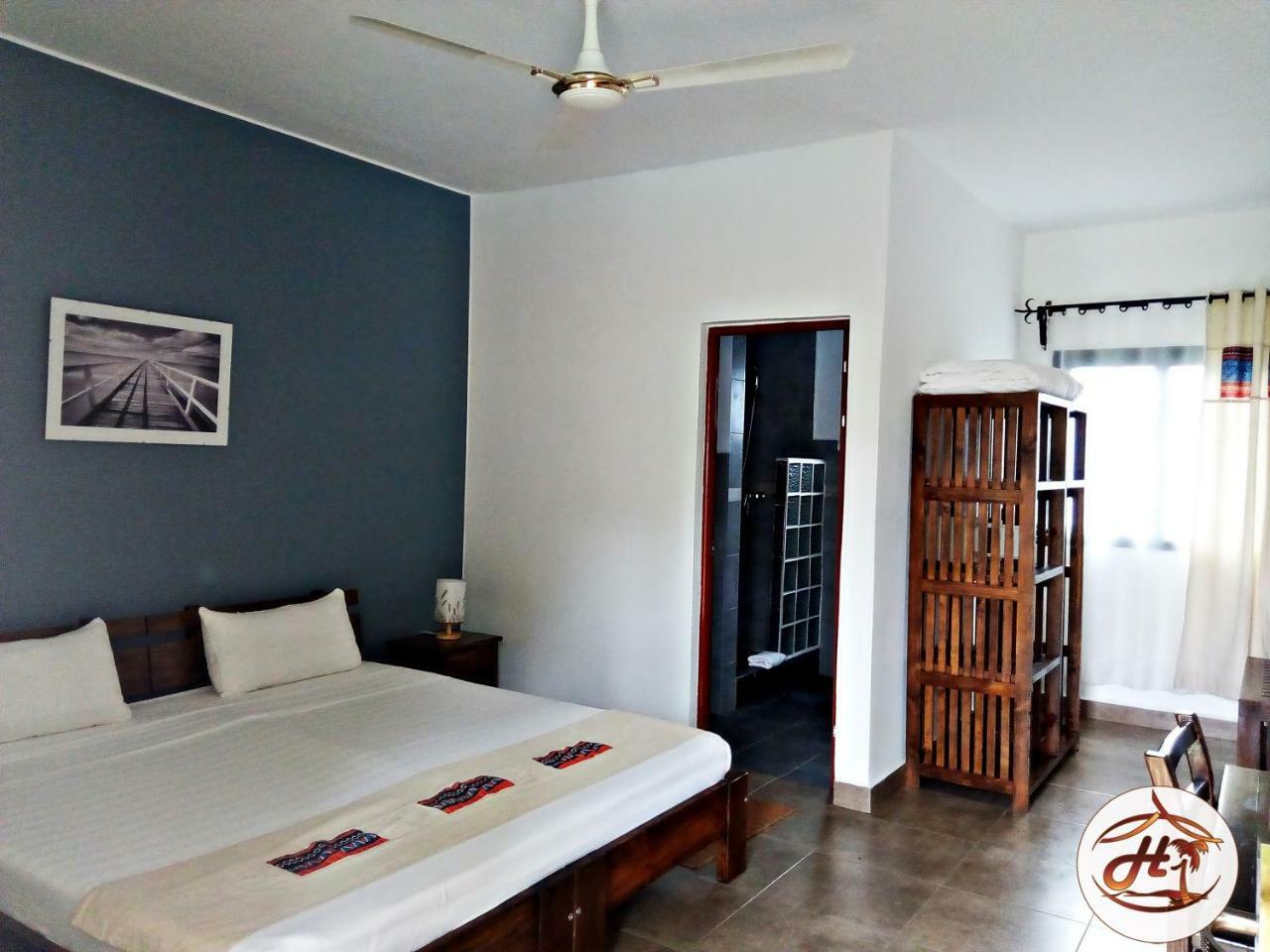 Hotel H1 Manakara エクステリア 写真